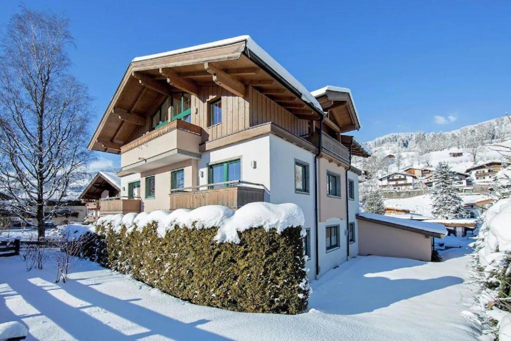 Ferienwohnung Julia Brixen im Thale Exterior foto