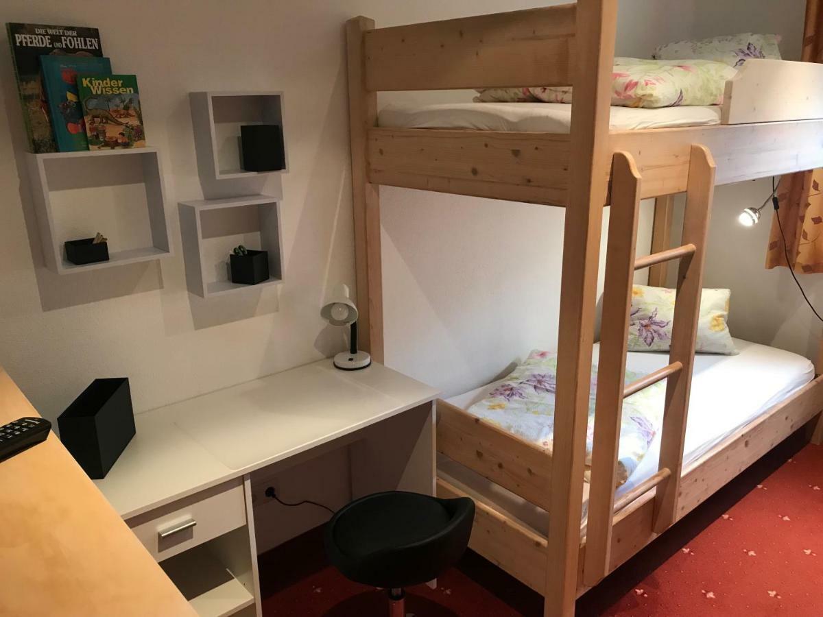 Ferienwohnung Julia Brixen im Thale Exterior foto